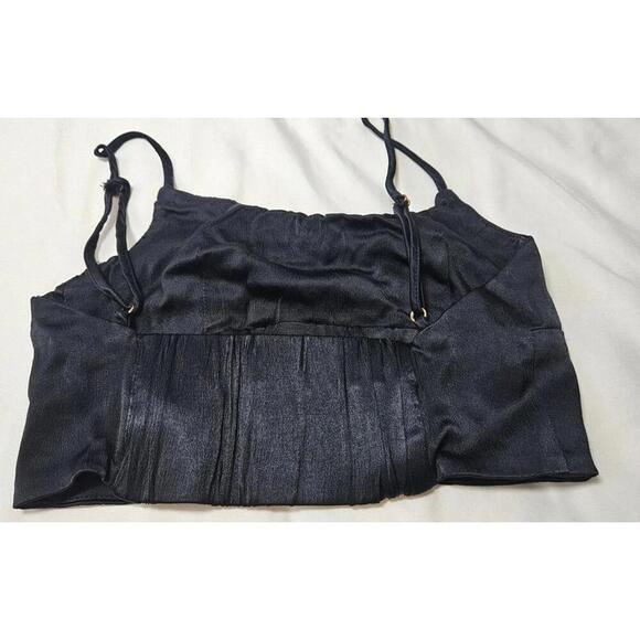 Black Cropped Top with Adjustable Straps for Women No Tag - Picture 3 of 5